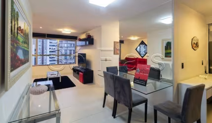 Apto de alto padrão disponível para locação no Brooklin com 70m² e dois dormitórios.