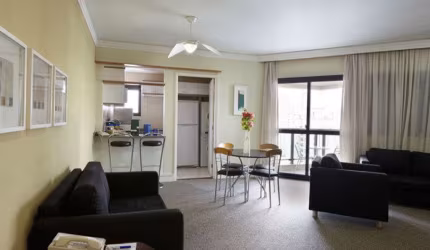 Flat com 02 dorms, 01 suite, cozinha completa, no Paraíso, prox ao Pq do Ibirapuera e Av. Paulista