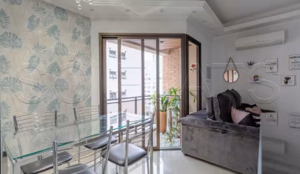 Personal, flat disponível para locação contendo 39m², 1 dormitório e 1 vaga de garagem.