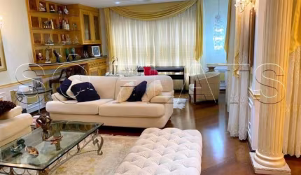 Apartamento com 4 dormitórios com suite no Tatuapé.