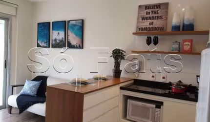 Flat para locação com localização privilegiada próx da Av  Dr Chucri Zaidan e Morumbi Shopping.