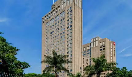 Imóvel para investimento, indisponível para moradia.
