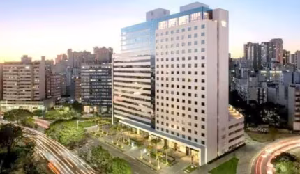 Flat Ibis Styles Porto Alegre disponível para venda com 14m², 01 dorm e 01 vaga de garagem