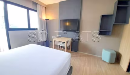 Lindo Flat em Alphaville, excelente localização, para investir ou morar