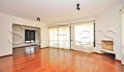 Apartamento com 190,56m² na Vila Andrade disponível à venda.