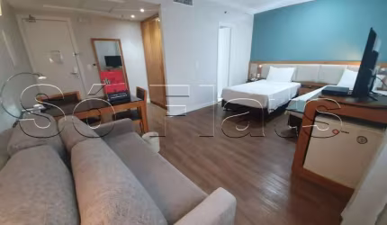 Flat em Pinheiros, próximo ao Hospital das Clinicas, Metrô Clinicas e Oscar Freire.