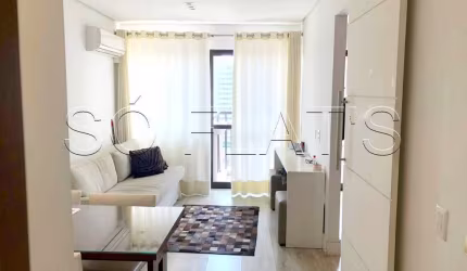 Flat próximo a Av Presidente Kubitschek, Av Santo Amaro, totalmente mobiliado e com entrada imediata