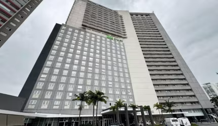 Flat para investimento no pool na Barra Funda