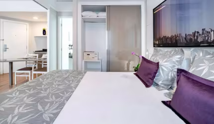 Flat mobiliado disponível para venda com 30m² e 01 vaga de garagem