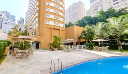 Flat no International Plaza com 2 dormitórios e 2 vagas disponível para locação no Jardins.