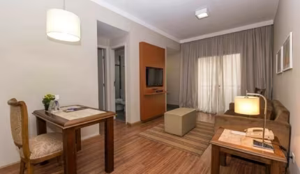 Flat Opera para locação contendo 42m², 1 dormitório e 1 vaga de garagem.