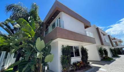 Casa em Condominio Fechado Pé na Areia em Santo Antonio de Lisboa