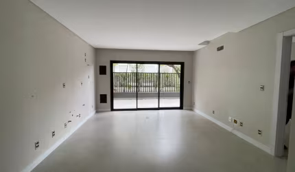 Apartamento Garden Novo em Jurerê, a Poucos Metros da Praia