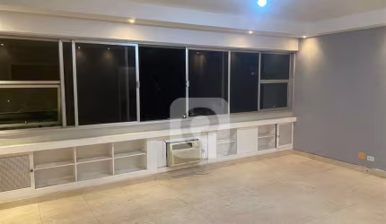 Lagoa. Avenida Epitácio Pessoa, 141 m2, Excelente Localização Próximo ao Metrô.