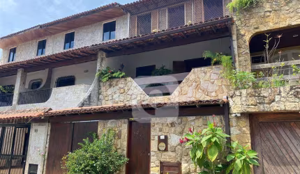 Casa Triplex em Condomínio, à venda, com 200 m², na Barra da Tijuca