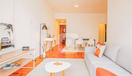 Apartamento com 3 quartos , reformado em Copacabana. Posto 4
