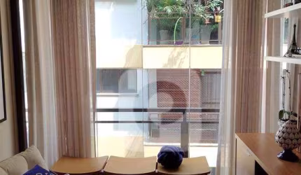 Apartamento Reformado no Leblon - Rua Sambaíba