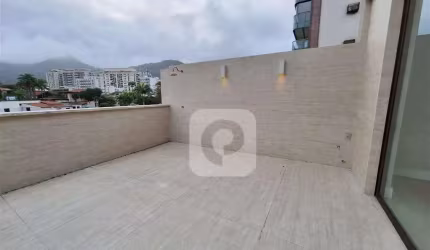 Leblon, Cobertura Linear Totalmente Reformada, 460 m2, Vista Exuberante.
