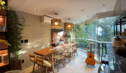 Leblon, Condominio Maison Leblon, reformado, 4 suites, 3 vagas, 173m2.