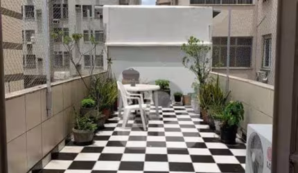 Apartamento Amplo e Aconchegante em Botafogo, com Varanda de 30m²!