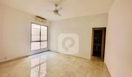 Apartamento à venda, com 1 Quarto e dependências completas, 1 vaga, 56m² - Laranjeiras