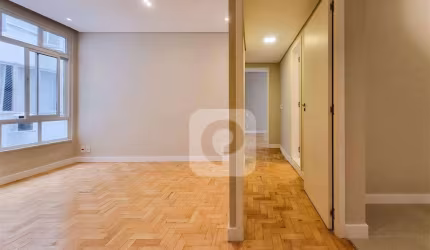Lindo apartamento reformado pelo renomado escritório de arquitetura Aniz