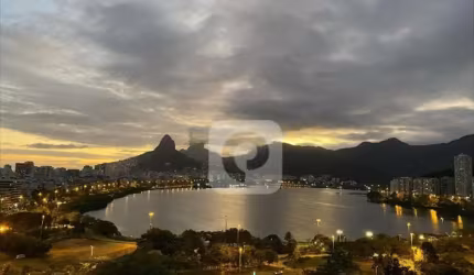 Apartamento Lagoa com 5 quartos com vista livre