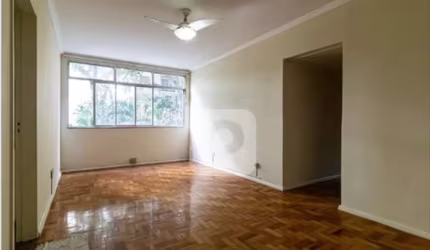 Ótimo apartamento  no Leblon - 3 quartos!