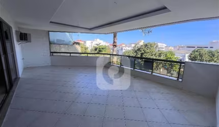 Apartamento á venda 3 quartos e 2 vagas no Recreio