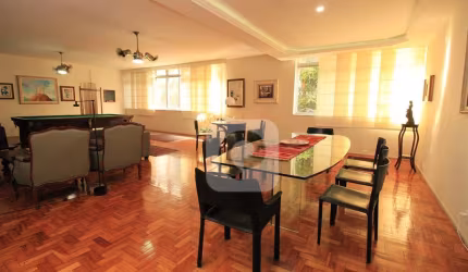 Excelente apartamento 4 quartos e 2 vagas no Posto 6 em Copacabana