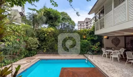 Casa 4 quartos, sendo 3 suítes