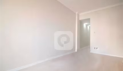 Apartamento Reformado na Divisa de Ipanema e Copacabana – 78m², 2 Quartos + dependencia