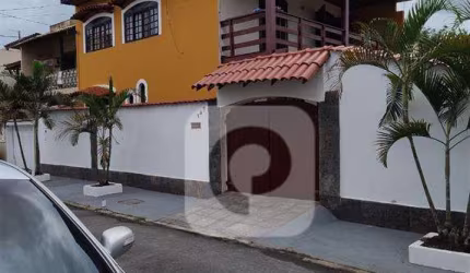 Casa duplex com 183m² área 2 quartos 1 sala 3 wc Condomínio Vivendas dos Bandeirantes