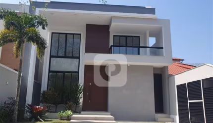 Casa com 410m2 4 suítes Recreio dos Bandeirantes VIVENDAS DO SOL