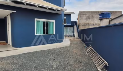 Casa/Sobrado SEMIMOBILIADO com 03 Dormitórios (01 suíte master), em São Domingos, Navegantes/SC