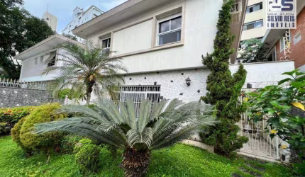 Casa com 3 dormitórios à venda, 279 m² por R$ 1.900.000,00 - Ponta da Praia - Santos/SP