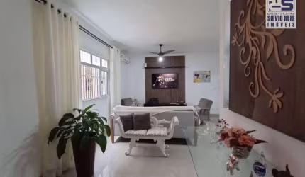 Casa com 3 dormitórios à venda, 137 m² por R$ 900.000,00 - Macuco - Santos/SP