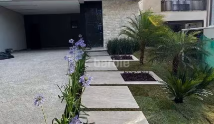 Casa em condomínio fechado com 3 quartos à venda na Rua Sabiá, 363, Suru, Santana de Parnaíba por R$ 2.230.000