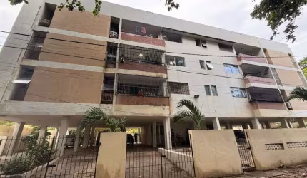 Apartamento à venda com 3 quartos em Pau Amarelo