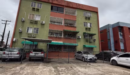 Apartamento com 2 quartos para alugar em Olinda