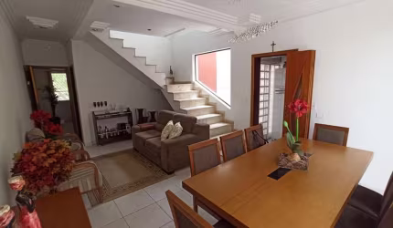 Casa para Venda em São Carlos, Jardim Bicão, 3 dormitórios, 1 suíte, 3 banheiros, 2 vagas