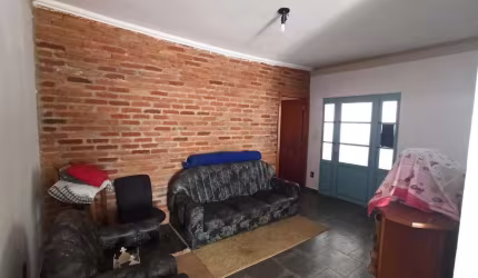 Casa para Venda em São Carlos, Jardim Bandeirantes, 3 dormitórios, 1 suíte, 2 banheiros, 3 vagas