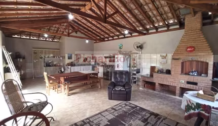 Casa para Venda em São Carlos, Quinta dos Buritis, 2 dormitórios, 1 banheiro, 7 vagas