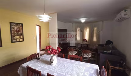 Casa para Venda em São Carlos, Jardim Hikare, 3 dormitórios, 1 suíte, 2 banheiros, 2 vagas