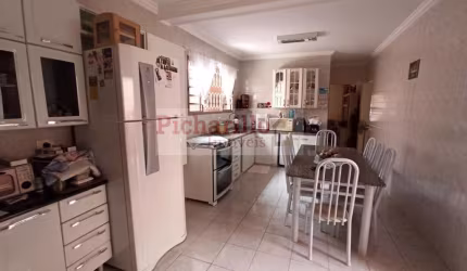 Casa para Venda em São Carlos, Jardim Cruzeiro do Sul, 3 dormitórios, 1 suíte, 3 banheiros, 4 vagas