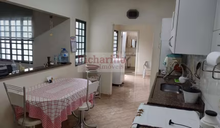Casa para Venda em São Carlos, Vila Nery, 2 dormitórios, 2 banheiros, 1 vaga