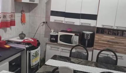 Casa para Venda em Carapicuíba, Alto de Santa Lúcia, 4 dormitórios, 2 banheiros, 1 vaga
