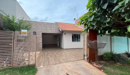 Casa com piscina para locação, JARDIM PANCEIRA, TOLEDO - PR