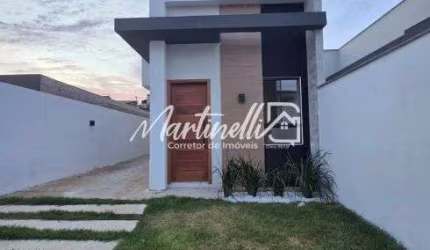 Casa de 3 quartos perto da praia em jacaraipe, casa linear com um grande quintal.