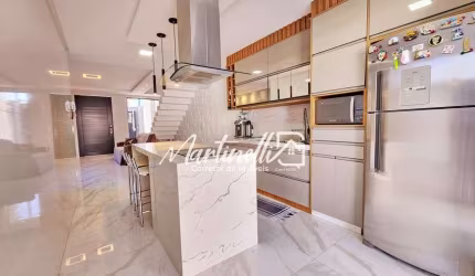 Morada de laranjeiras, 3 quartos com suíte, casa ampla com acabamento de primeira linha.